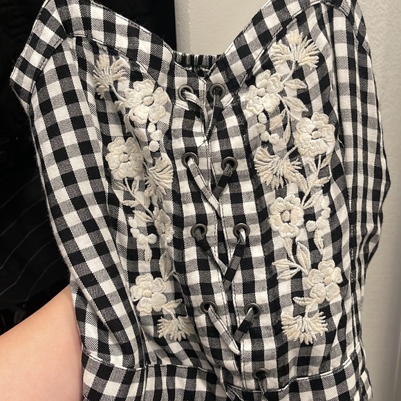 Hollister Romper - Picture 2 of 3